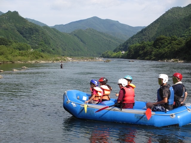 the rafting boat in shimanto river